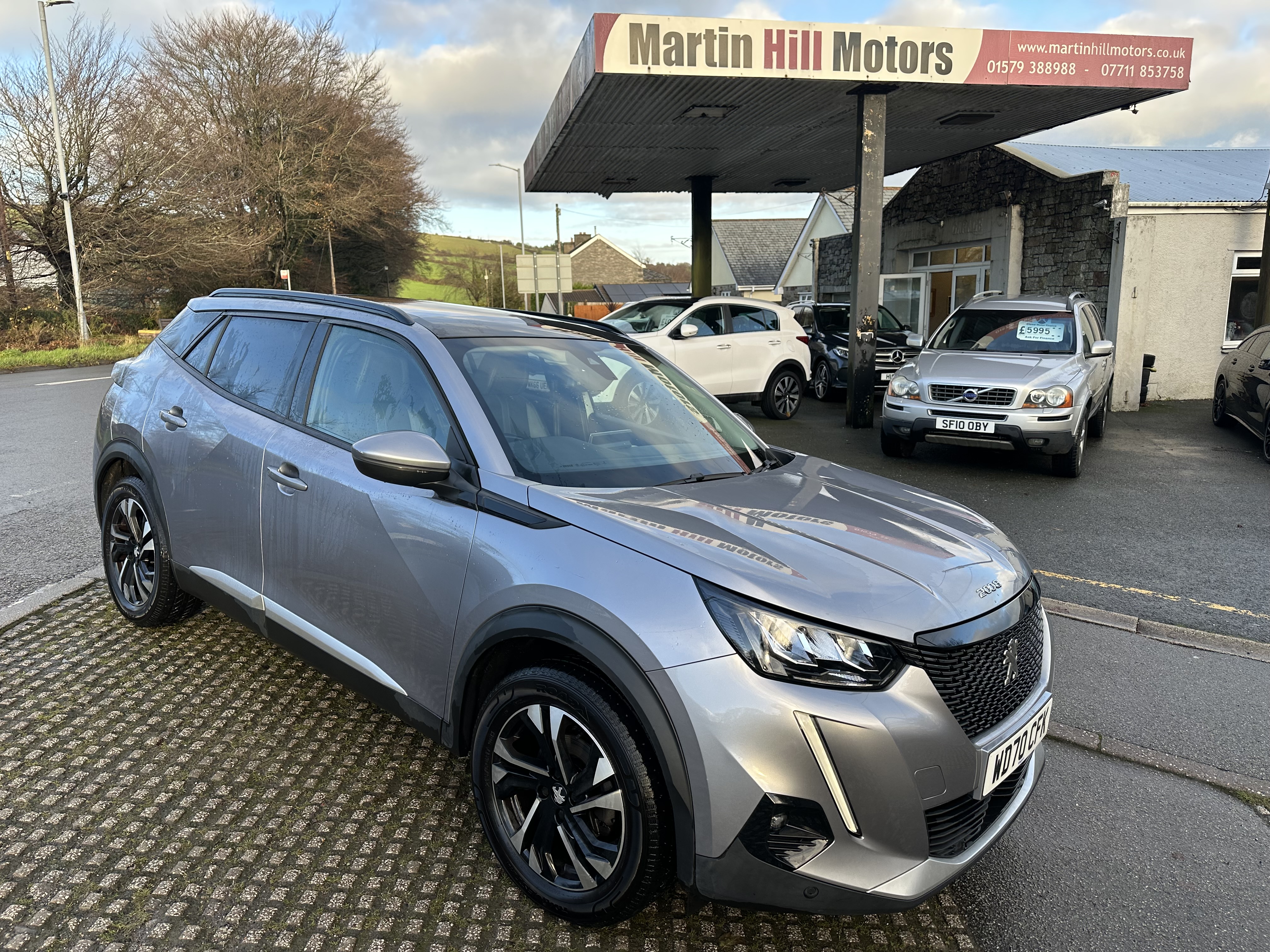 Peugeot 2008 1.2 PureTech Allure 